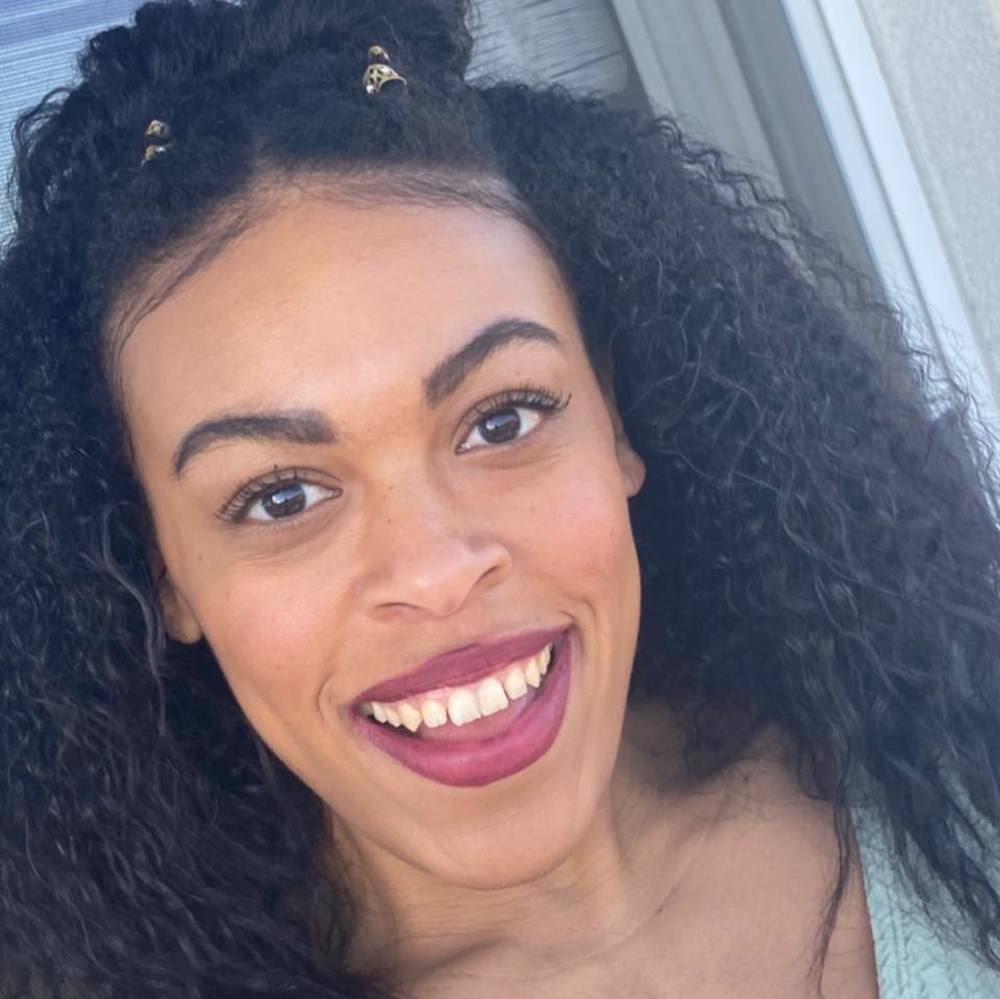 Meet your Posher, Bria